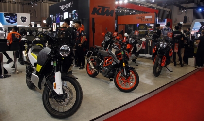 Triển lãm Vietnam Motor Show 2024: Một số hình ảnh gian hàng KTM và Husqvarna